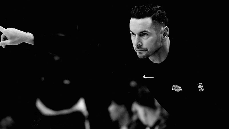 NBA: Lakers manda dois jogadores para a G-League