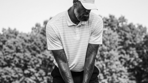 LeBron vira youtuber de golfe e chama o Cavaliers de 2016