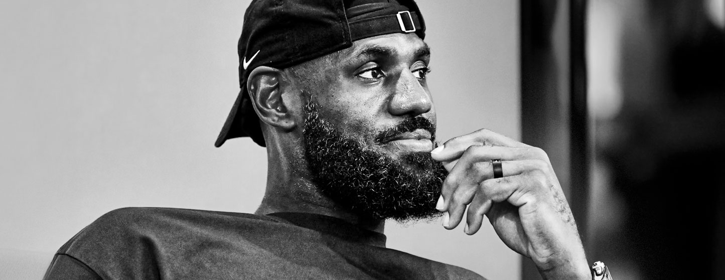 LeBron James rebate acusação de que é mentiroso
