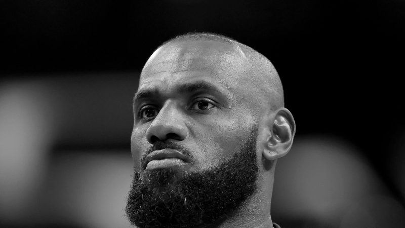 LeBron, Curry e Doncic: o media day da NBA ao vivo