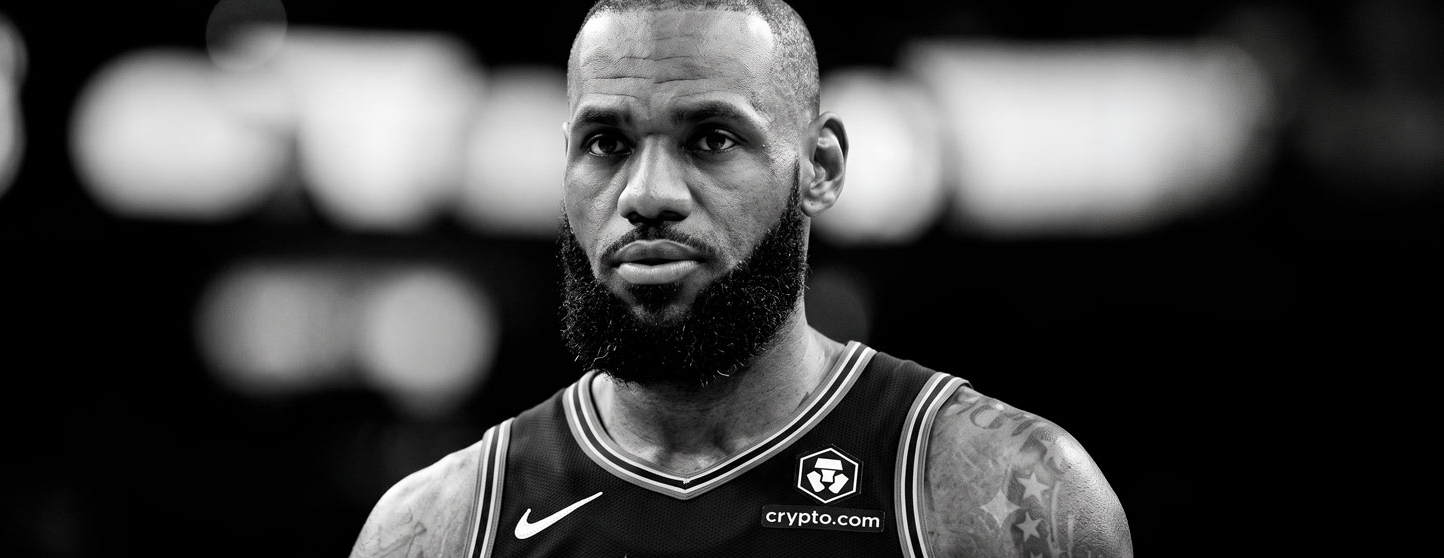 LeBron volta a Los Angeles no Natal, contra o Lakers