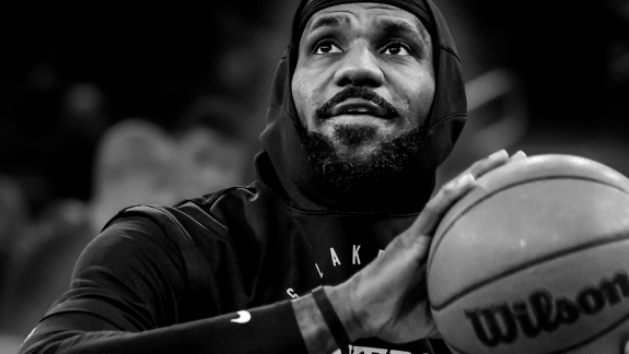 A experiência inacreditável de LeBron com o South Bay Lakers