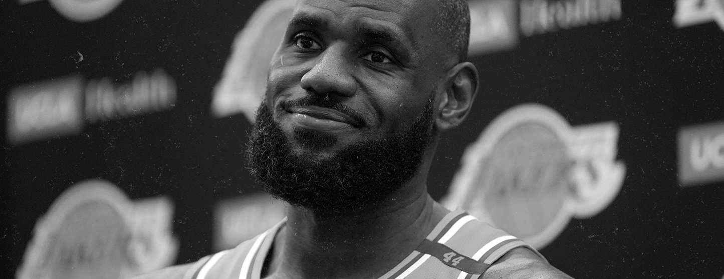 NBA: LeBron James relembra Dikembe Mutombo com história hilária