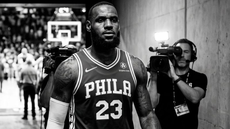 LeBron volta a Los Angeles no Natal, contra o Lakers
