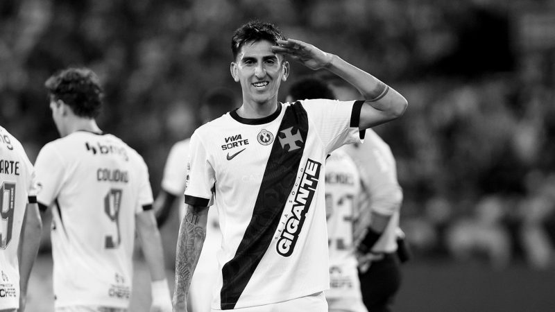 Vasco vence o Botafogo por 2 a 1 no Nilton Santos