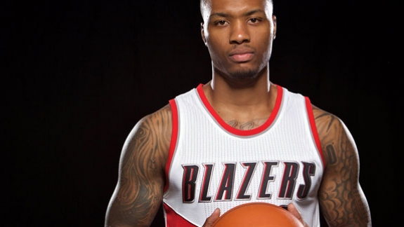 Damian Lillard e Raphael Saadiq lançam música