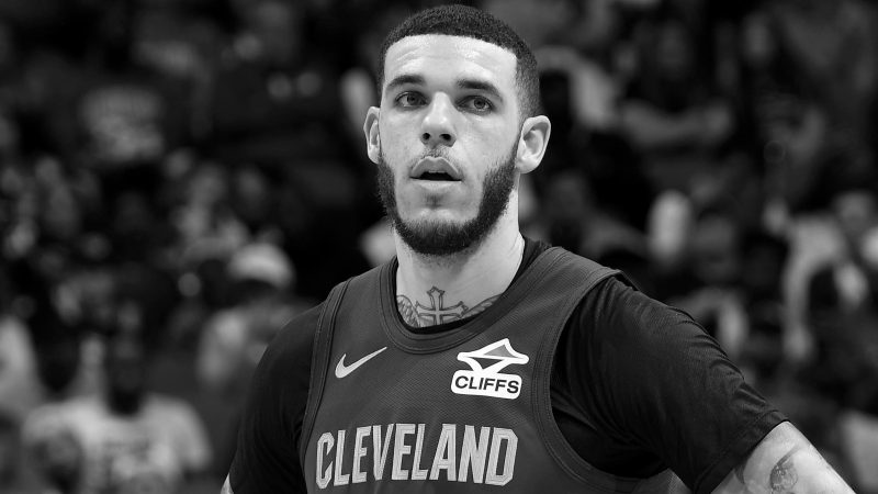 Lonzo Ball nega aposentadoria: “estou esperando ligação”