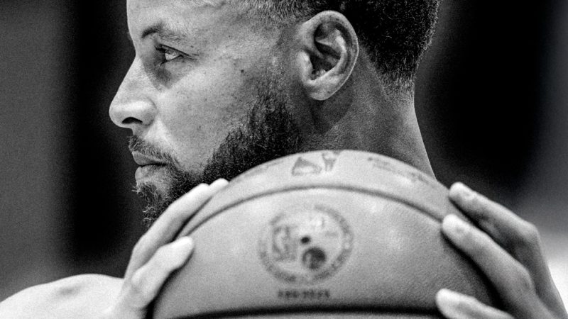 Warriors aposta em gap year com Curry no último ano