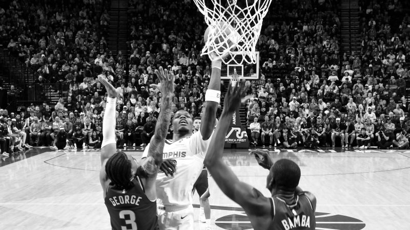 Jazz x Grizzlies: o que Bamba fez sem Markkanen e Jackson