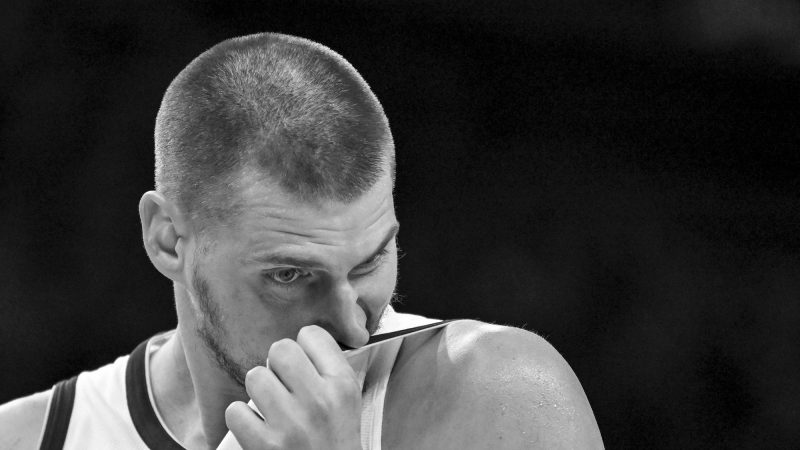 Os 5 times com a pior situação de teto salarial da NBA