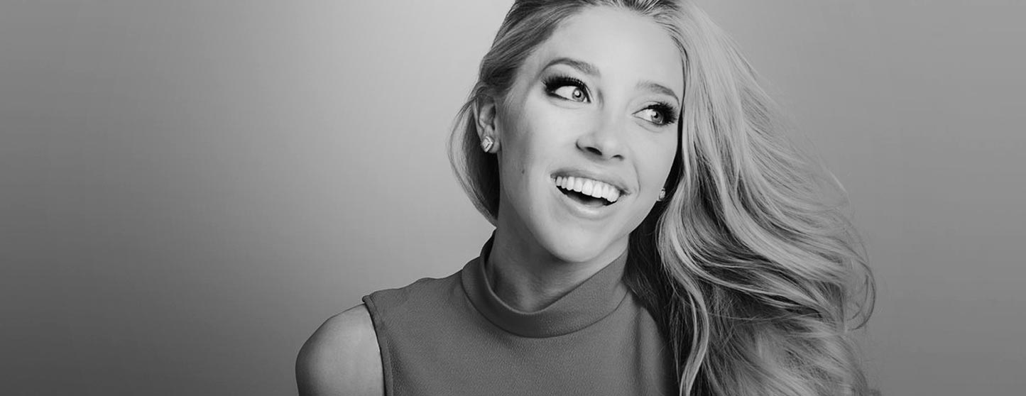 Olivia Harlan: a repórter de quadra do Atlanta Hawks
