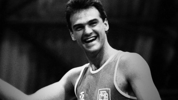 A homenagem da NBA e do Brooklyn Nets a Oscar Schmidt