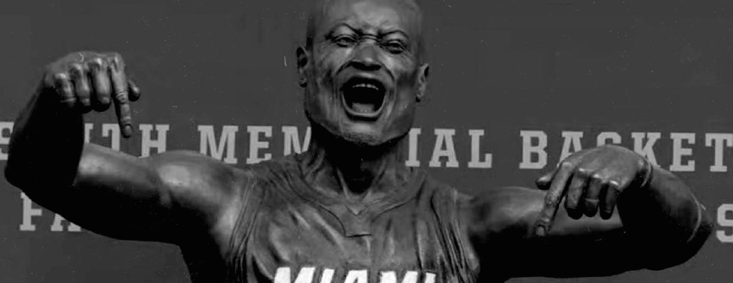 As 5 piores estátuas da história dos esportes estrelando Dwyane Wade e Cristiano Ronaldo