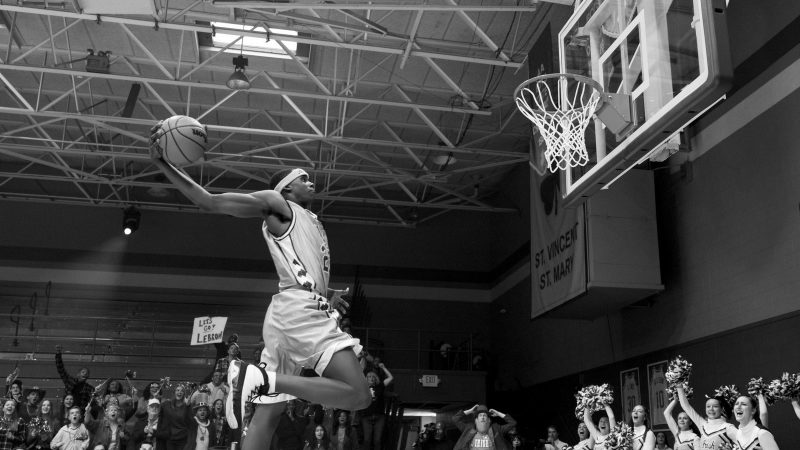 A Vida de LeBron James: onde assistir o filme Shooting Stars