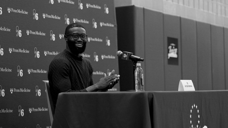 O media day do Sixers além de LeBron: Embiid, Brown e Maxey
