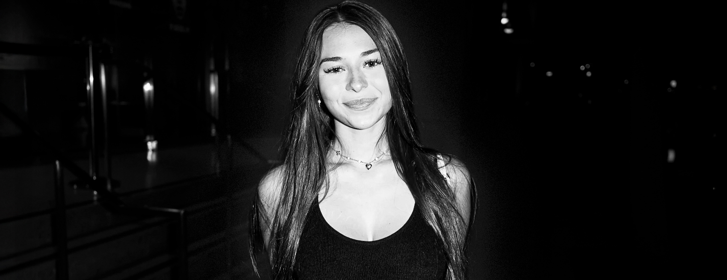 Sophie Rain, estrela do OnlyFans, planeja superar LeBron James em 2026