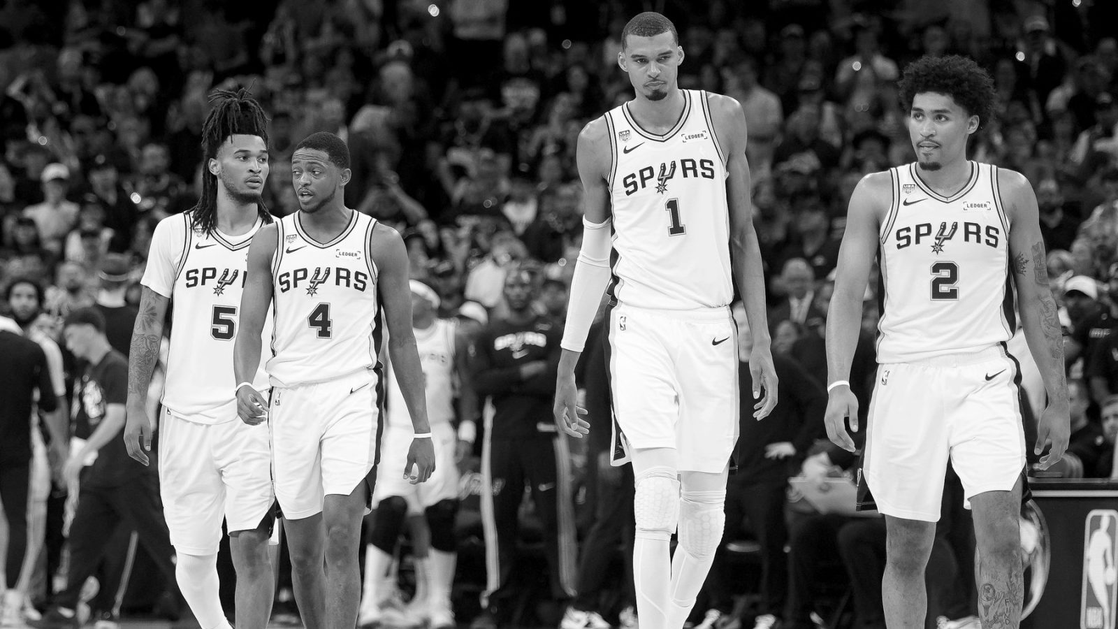 O quinteto que o Spurs escolheu para enfrentar o Thunder