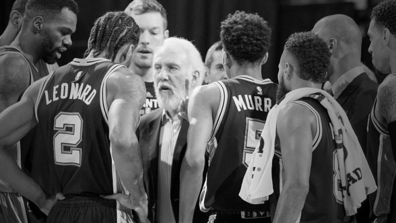 Você sabe porquê todo ano o Spurs fica 20 dias sem jogar em San Antonio?