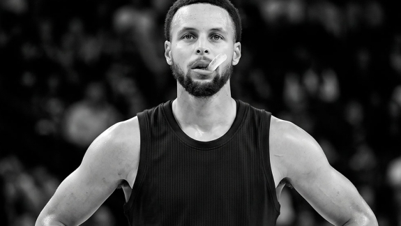 Warriors deixa o próximo contrato nas mãos de Curry