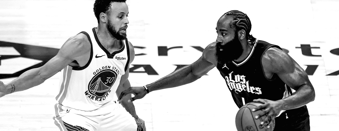 James Harden não poupa palavras ao falar de sua rivalidade com Stephen Curry
