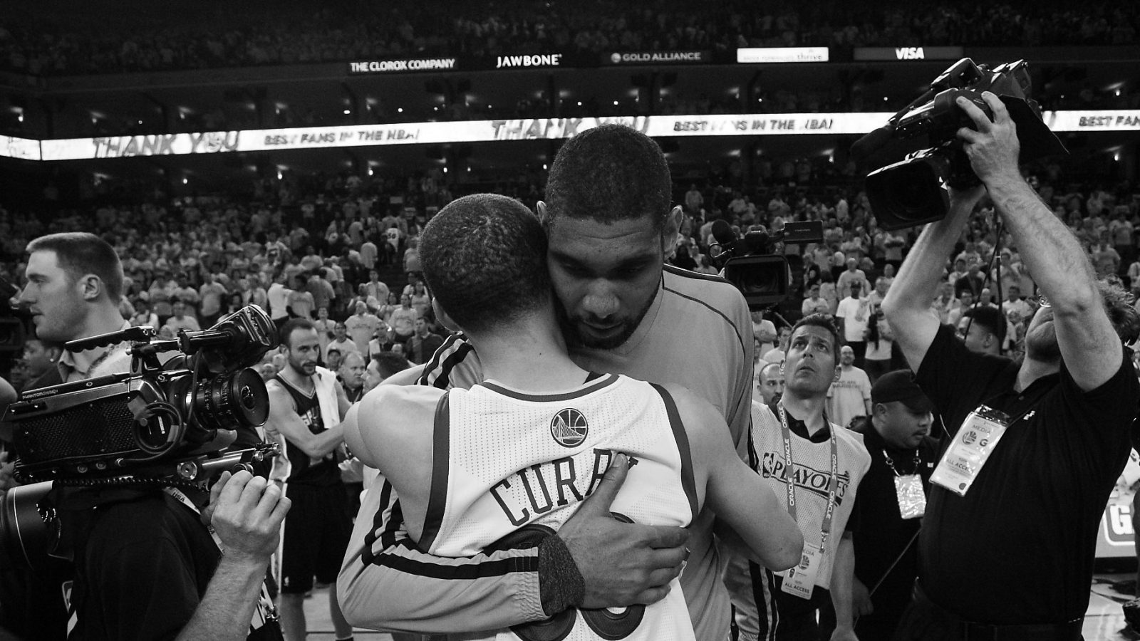 Kerr compara a humildade de Curry à de Tim Duncan