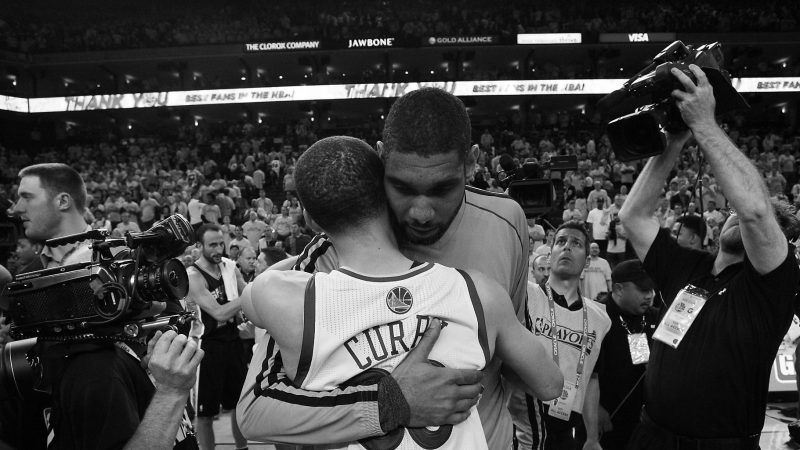 Kerr compara a humildade de Curry à de Tim Duncan