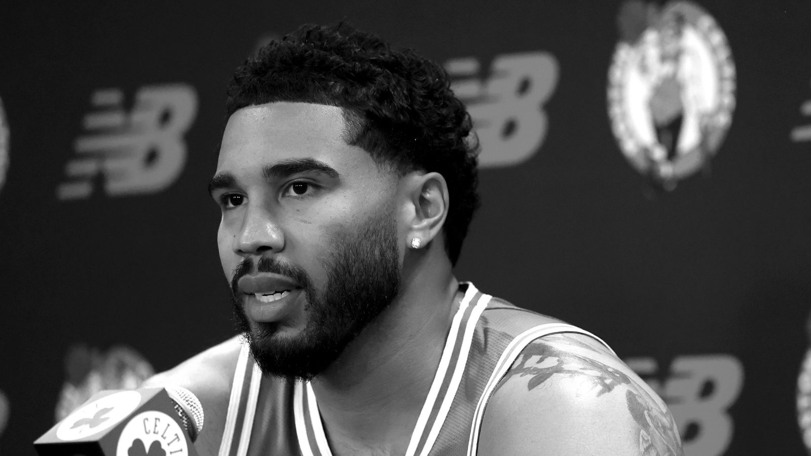 Celtics x Cavs hoje: o primeiro Celtics sem Jaylen Brown