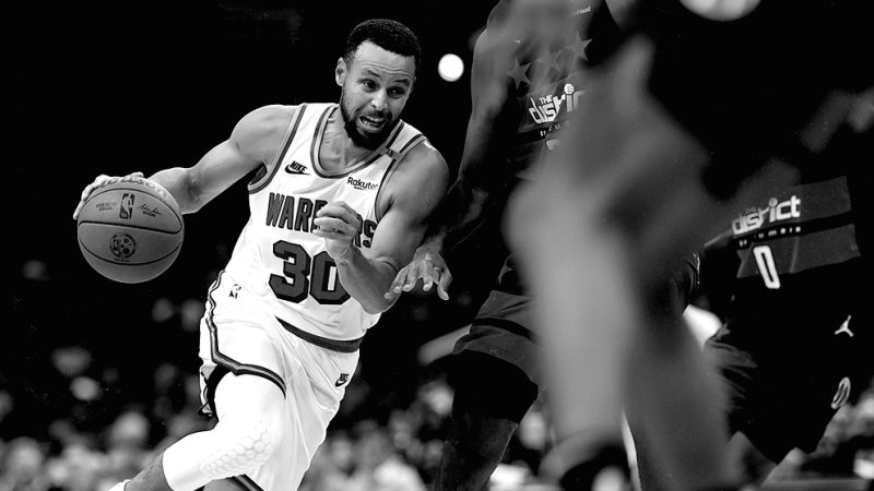 Espetacular! Com Stephen Curry de volta, Warriors vence quarta seguida!
