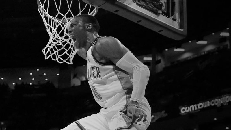 10 enterradas insanas de Russell Westbrook